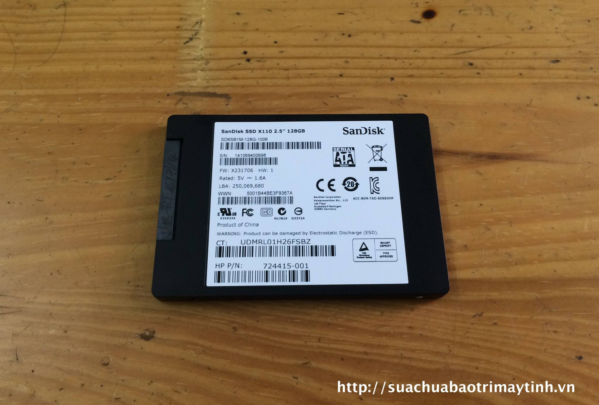 SSD 128GB Sandisk.jpg